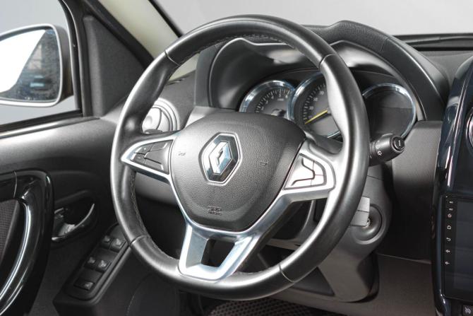 Renault Duster I Рестайлинг с пробегом 2019 года, цена 1 459 000 рублей, 140000 км, внедорожник, Автокод Объявления
