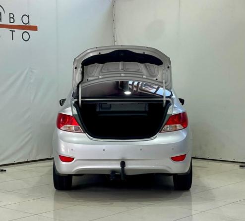Hyundai Solaris I с пробегом 2011 года, цена 665 000 рублей, 140437 км, седан, Автокод Объявления