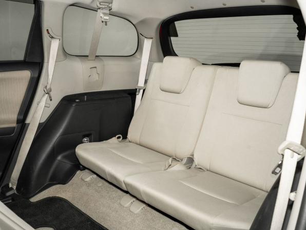Toyota Wish II Рестайлинг с пробегом 2016 года, цена 1 400 000 рублей, 138401 км, минивэн, Автокод Объявления