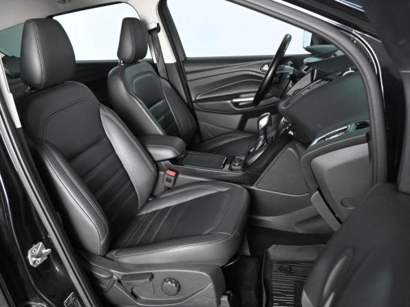 Ford Kuga II Рестайлинг с пробегом 2017 года, цена 1 649 000 рублей, 114999 км, внедорожник, Автокод Объявления