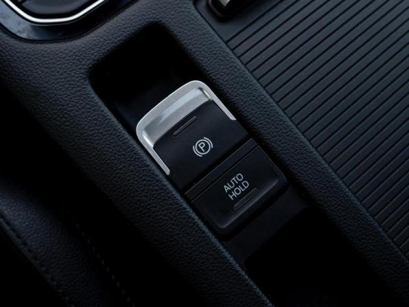 Volkswagen Passat B8 с пробегом 2016 года, цена 2 067 000 рублей, 226577 км, универсал, Автокод Объявления