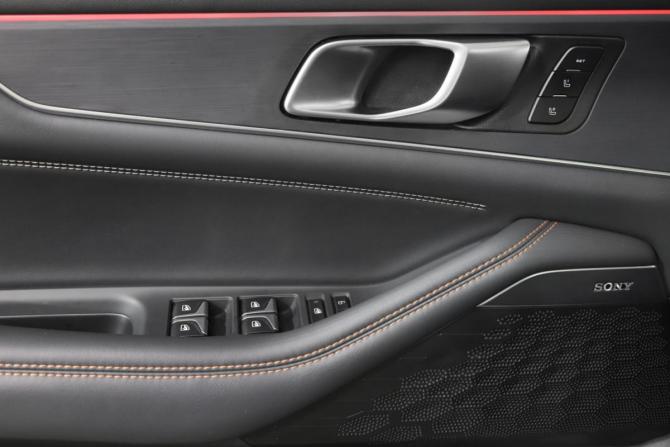 Changan UNI-K с пробегом 2023 года, цена 2 499 000 рублей, 53217 км, внедорожник, Автокод Объявления