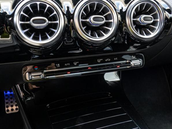 Mercedes-Benz CLA II (C118 X118) с пробегом 2020 года, цена 3 098 000 рублей, 83948 км, седан, Автокод Объявления