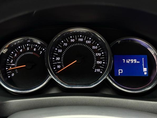 Renault Sandero II с пробегом 2018 года, цена 1 199 000 рублей, 71300 км, хэтчбек, Автокод Объявления
