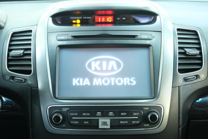 Kia Sorento II Рестайлинг с пробегом 2016 года, цена 2 289 000 рублей, 72440 км, внедорожник, Автокод Объявления