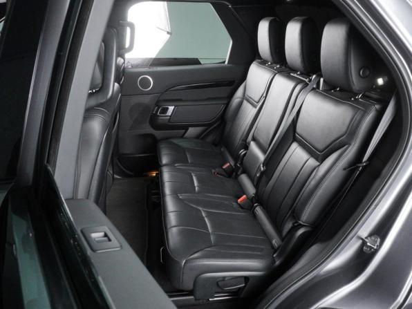 Land Rover Discovery V с пробегом 2018 года, цена 3 769 000 рублей, 181825 км, внедорожник, Автокод Объявления