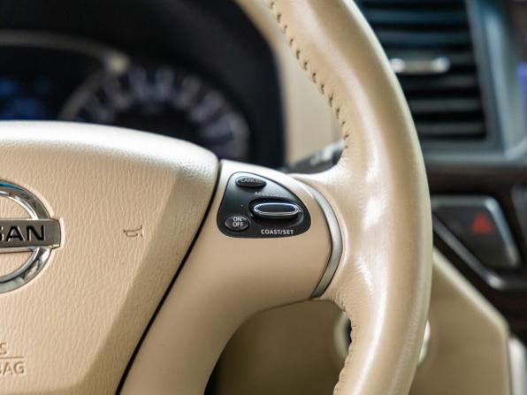 Nissan Pathfinder IV с пробегом 2015 года, цена 1 448 000 рублей, 263682 км, внедорожник, Автокод Объявления