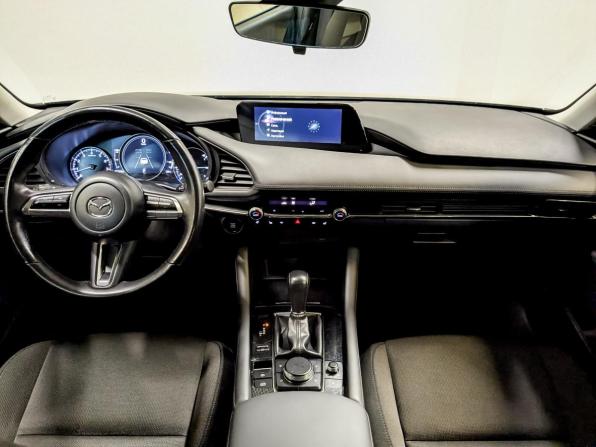 Mazda 3 III (BM) Рестайлинг с пробегом 2019 года, цена 1 800 000 рублей, 67444 км, седан, Автокод Объявления