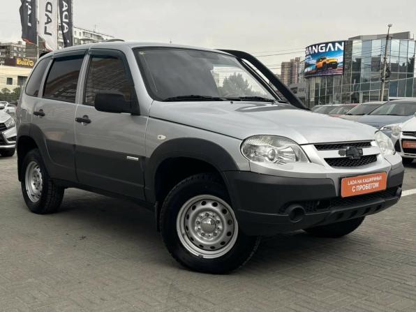 Chevrolet Niva I Рестайлинг с пробегом 2011 года, цена 365 000 рублей, 270000 км, внедорожник, Автокод Объявления