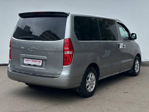 Hyundai Grand Starex I с пробегом 2011 года, цена 1 450 000 рублей, 227245 км, минивэн, Автокод Объявления