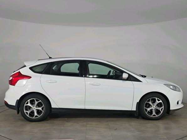 Ford Focus III с пробегом 2013 года, цена 950 000 рублей, 93793 км, хэтчбек, Автокод Объявления