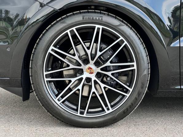 Porsche Cayenne III Рестайлинг с пробегом 2026 года, цена 17 500 000 рублей, 20 км, внедорожник, Автокод Объявления