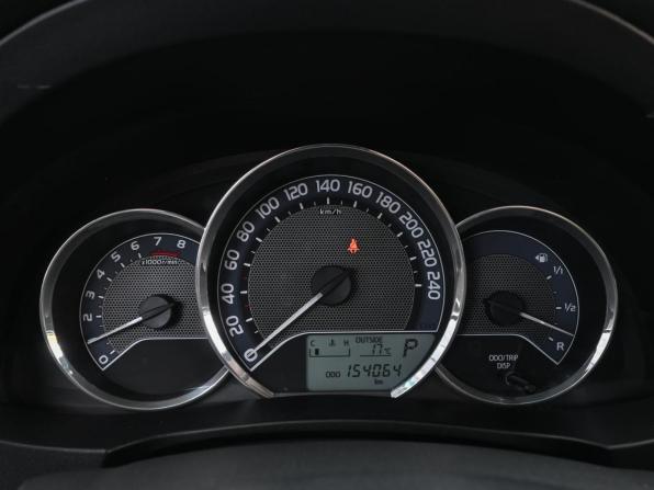 Toyota Corolla XI (E160 E170 E180) с пробегом 2013 года, цена 1 396 000 рублей, 154064 км, седан, Автокод Объявления