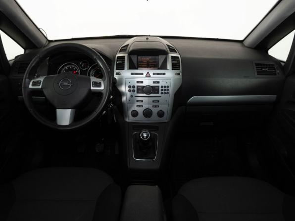 Opel Zafira B Рестайлинг с пробегом 2010 года, цена 660 000 рублей, 174000 км, компактвэн, Автокод Объявления