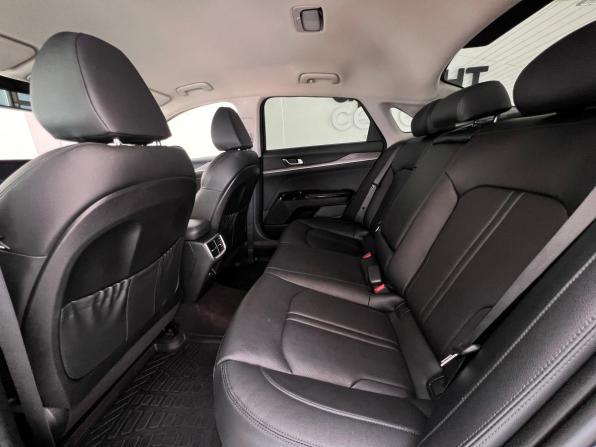 Kia K5 III с пробегом 2020 года, цена 2 390 000 рублей, 84984 км, седан, Автокод Объявления