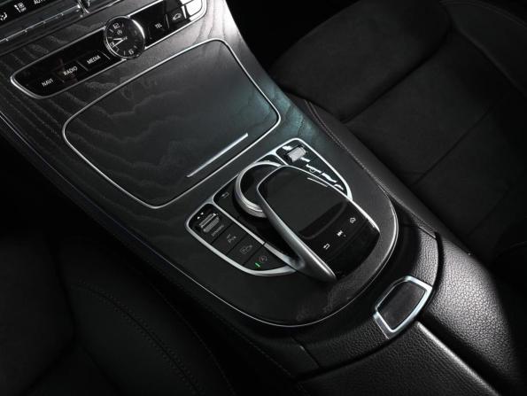 Mercedes-Benz E-Класс V (W213 S213 C238) с пробегом 2018 года, цена 2 949 000 рублей, 131421 км, седан, Автокод Объявления