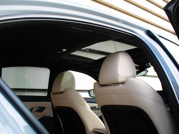 BMW 3 серии VII (G2x) Рестайлинг с пробегом 2023 года, цена 4 909 000 рублей, 48515 км, седан, Автокод Объявления