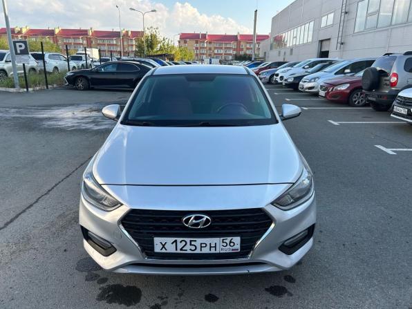 Hyundai Solaris II с пробегом 2018 года, цена 1 180 000 рублей, 151505 км, седан, Автокод Объявления