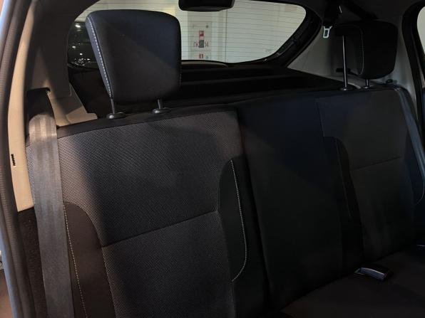 Renault Sandero II Рестайлинг с пробегом 2021 года, цена 1 290 000 рублей, 99010 км, хэтчбек, Автокод Объявления