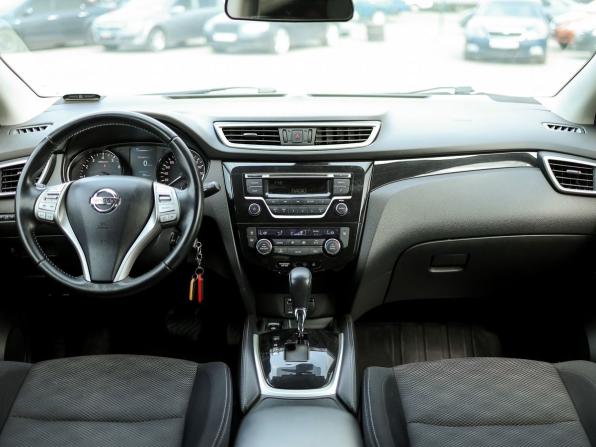 Nissan Qashqai II с пробегом 2015 года, цена 1 559 000 рублей, 97510 км, внедорожник, Автокод Объявления