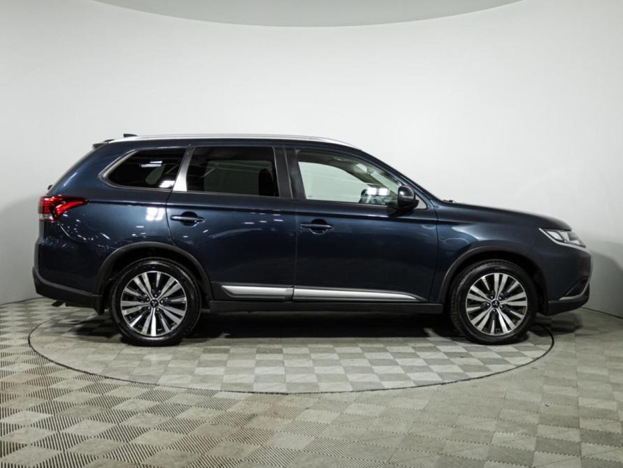 Mitsubishi Outlander III Рестайлинг 3 Санкт-Петербург  - изображение 4