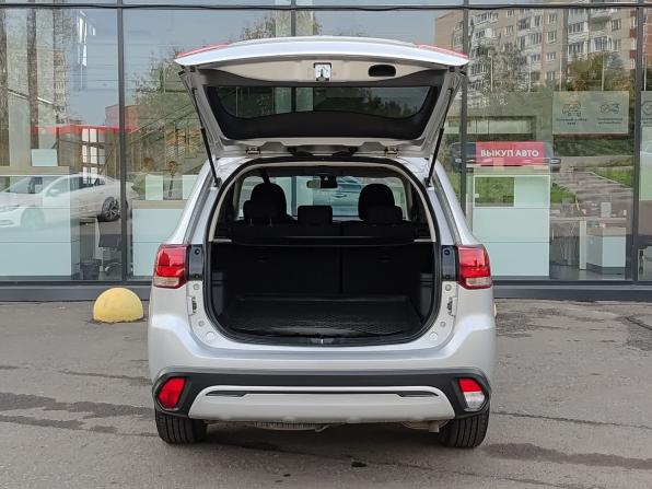 Mitsubishi Outlander III Рестайлинг 3 с пробегом 2019 года, цена 2 185 000 рублей, 108270 км, внедорожник, Автокод Объявления