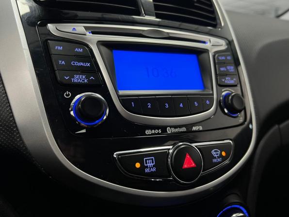 Hyundai Solaris I с пробегом 2012 года, цена 770 000 рублей, 148811 км, хэтчбек, Автокод Объявления