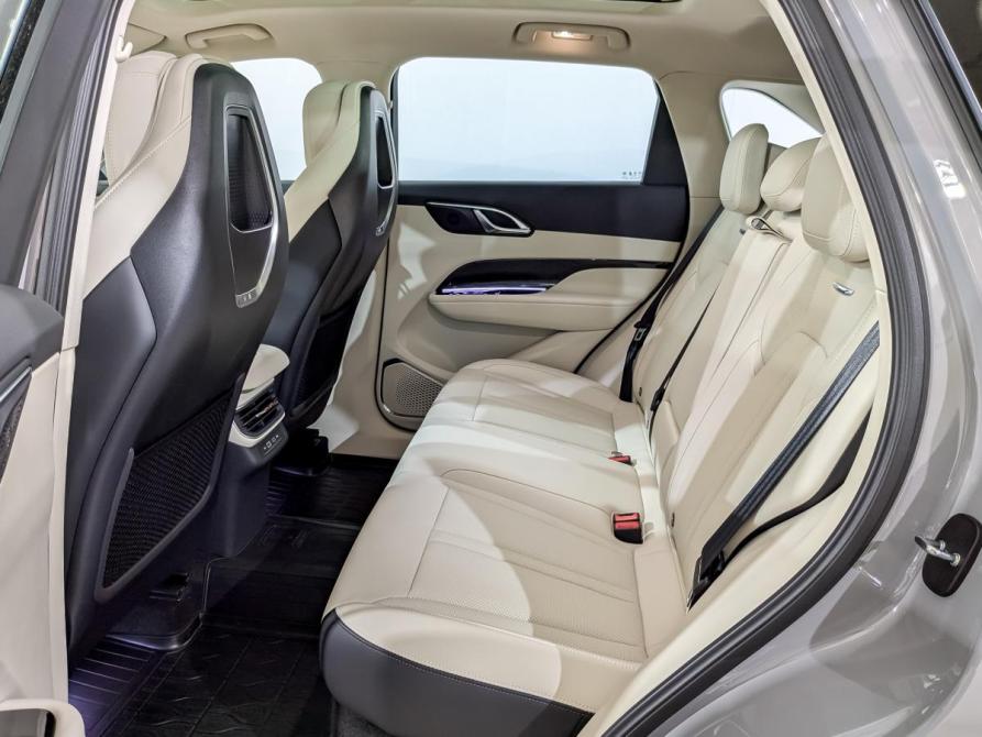 Hongqi HS3 Химки  - изображение 10