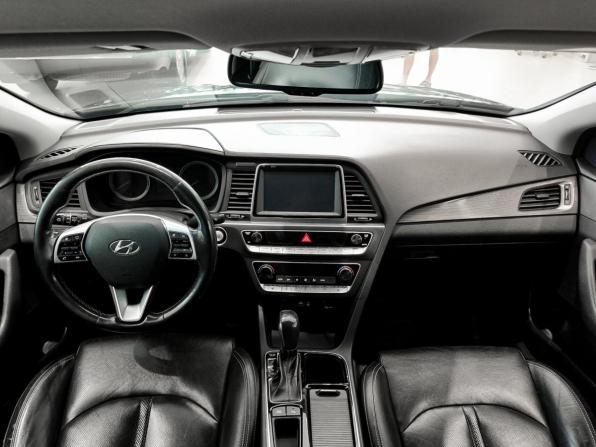 Hyundai Sonata VII (LF) Рестайлинг с пробегом 2019 года, цена 1 990 000 рублей, 86375 км, седан, Автокод Объявления