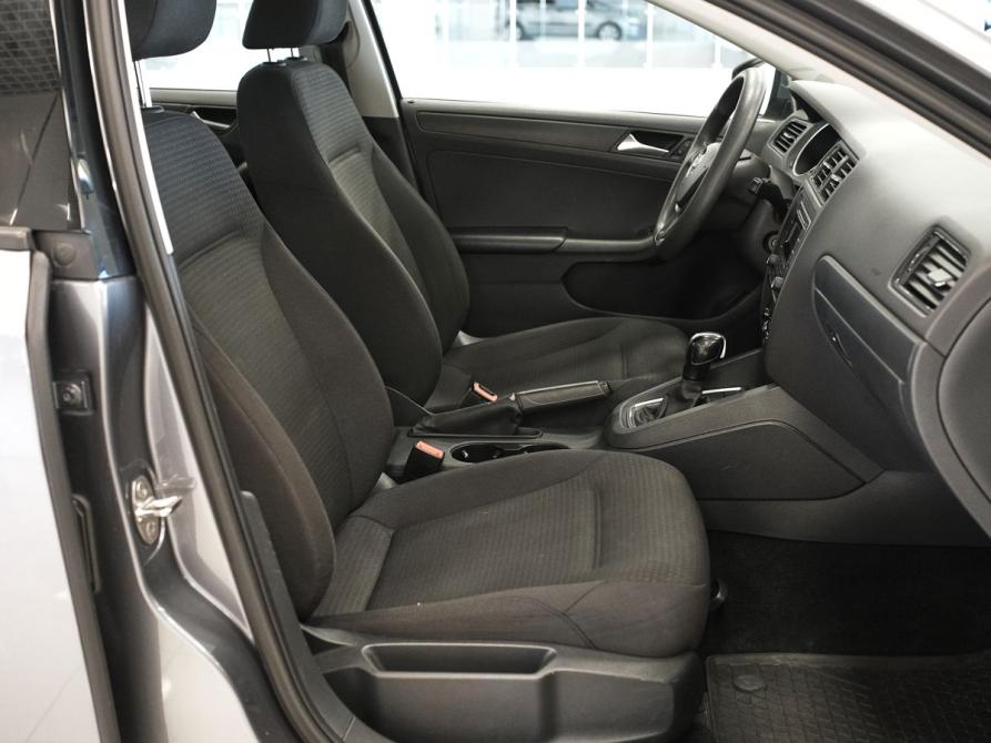 Volkswagen Jetta VI Самара  - изображение 16