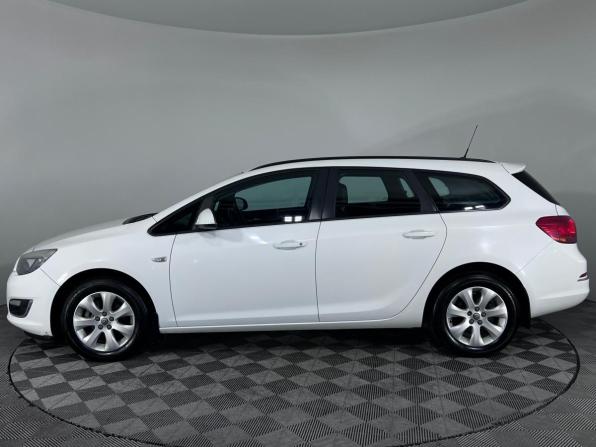 Opel Astra J Рестайлинг с пробегом 2013 года, цена 899 000 рублей, 179334 км, универсал, Автокод Объявления