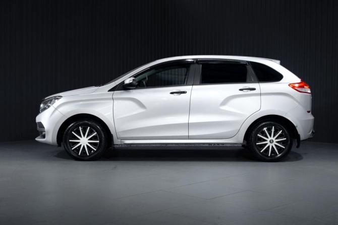 Lada (ВАЗ) XRAY I с пробегом 2018 года, цена 699 000 рублей, 127767 км, хэтчбек, Автокод Объявления