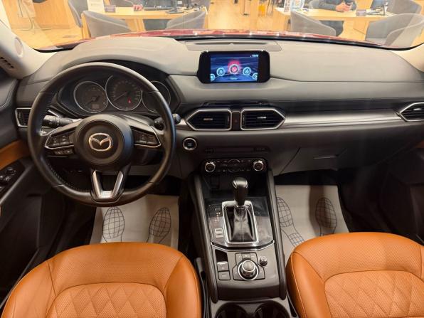 Mazda CX-5 II с пробегом 2018 года, цена 1 899 000 рублей, 126000 км, внедорожник, Автокод Объявления