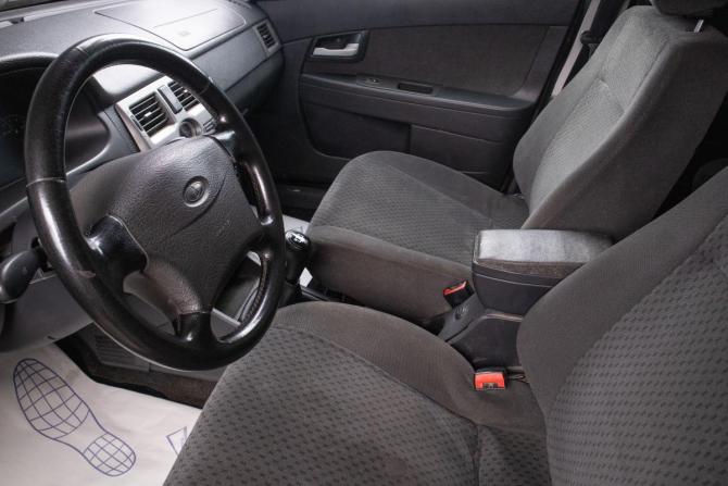 Lada (ВАЗ) Priora I Рестайлинг с пробегом 2011 года, цена 349 000 рублей, 218000 км, хэтчбек, Автокод Объявления