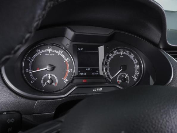 Skoda Octavia III (A7) Рестайлинг с пробегом 2019 года, цена 1 730 000 рублей, 148568 км, лифтбек, Автокод Объявления