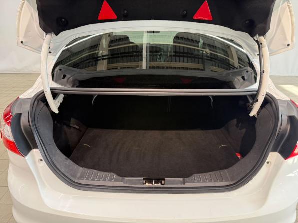 Ford Focus III с пробегом 2012 года, цена 750 000 рублей, 237288 км, седан, Автокод Объявления
