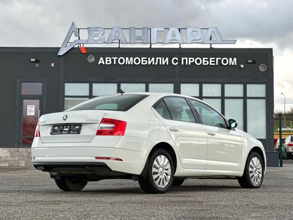 Skoda Octavia III (A7) Рестайлинг с пробегом 2018 года, цена 1 830 000 рублей, 72138 км, лифтбек, Автокод Объявления
