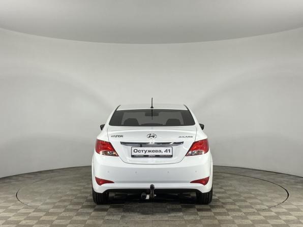 Hyundai Solaris I Рестайлинг с пробегом 2015 года, цена 1 100 000 рублей, 118419 км, седан, Автокод Объявления