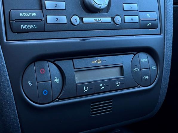 Ford Fusion I Рестайлинг с пробегом 2007 года, цена 498 400 рублей, 109492 км, хэтчбек, Автокод Объявления