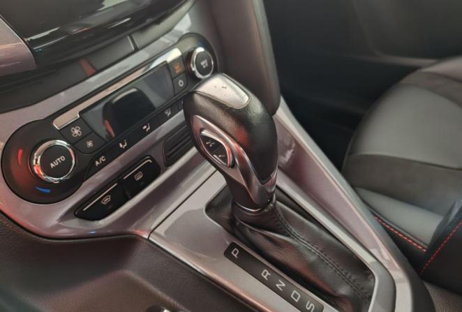 Ford Focus III с пробегом 2014 года, цена 870 000 рублей, 215088 км, хэтчбек, Автокод Объявления