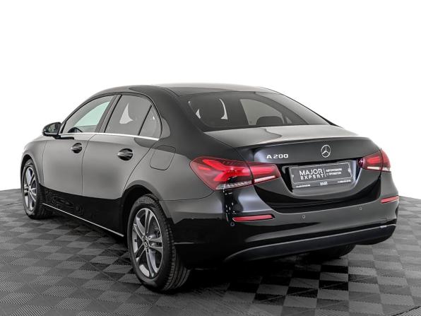 Mercedes-Benz A-Класс IV (W177) с пробегом 2018 года, цена 2 230 000 рублей, 114793 км, седан, Автокод Объявления