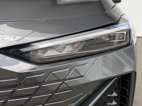 Changan UNI-V I с пробегом 2023 года, цена 2 150 000 рублей, 48403 км, лифтбек, Автокод Объявления