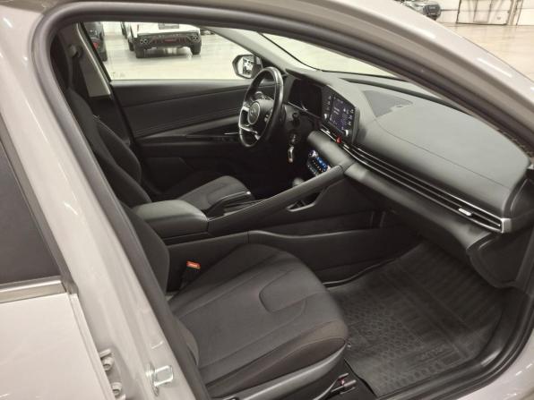 Hyundai Elantra VII (CN7) с пробегом 2021 года, цена 2 010 000 рублей, 90068 км, седан, Автокод Объявления