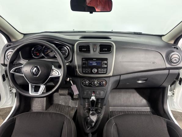 Renault Logan II Рестайлинг с пробегом 2022 года, цена 1 150 000 рублей, 47787 км, седан, Автокод Объявления