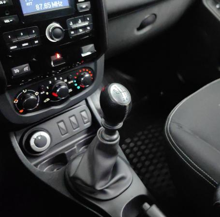 Renault Duster I Рестайлинг с пробегом 2015 года, цена 1 079 000 рублей, 95181 км, внедорожник, Автокод Объявления