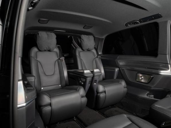 Mercedes-Benz V-Класс III (W447) Рестайлинг 2 с пробегом 2026 года, цена 14 890 000 рублей, 10 км, минивэн, Автокод Объявления