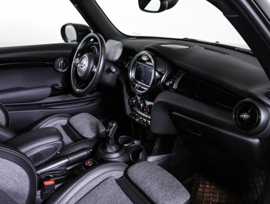 Mini Hatch III (F55/F56) Рестайлинг Москва  - изображение 11