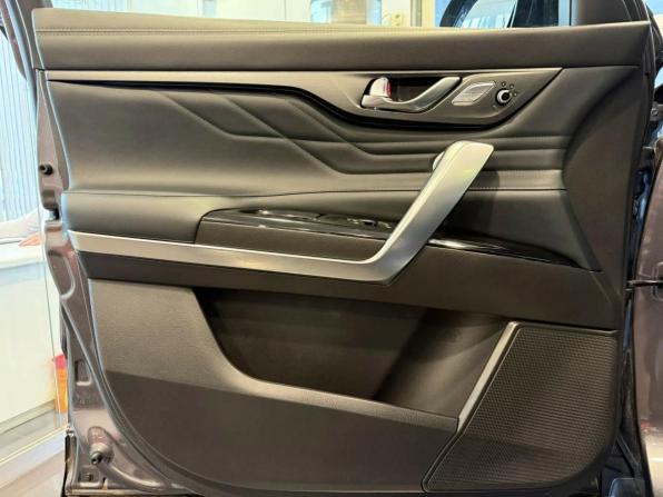 Changan CS95 I Рестайлинг 2 с пробегом 2023 года, цена 2 670 000 рублей, 72273 км, внедорожник, Автокод Объявления