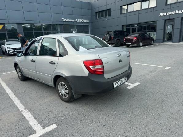 Lada (ВАЗ) Granta I с пробегом 2017 года, цена 298 000 рублей, 300000 км, седан, Автокод Объявления