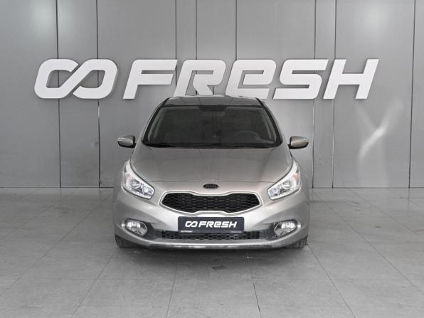 Kia Ceed II с пробегом 2013 года, цена 1 229 000 рублей, 177642 км, хэтчбек, Автокод Объявления